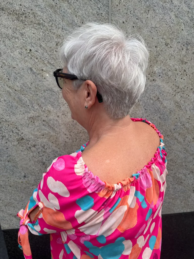 qhair-duesseldorf-back-to-grey